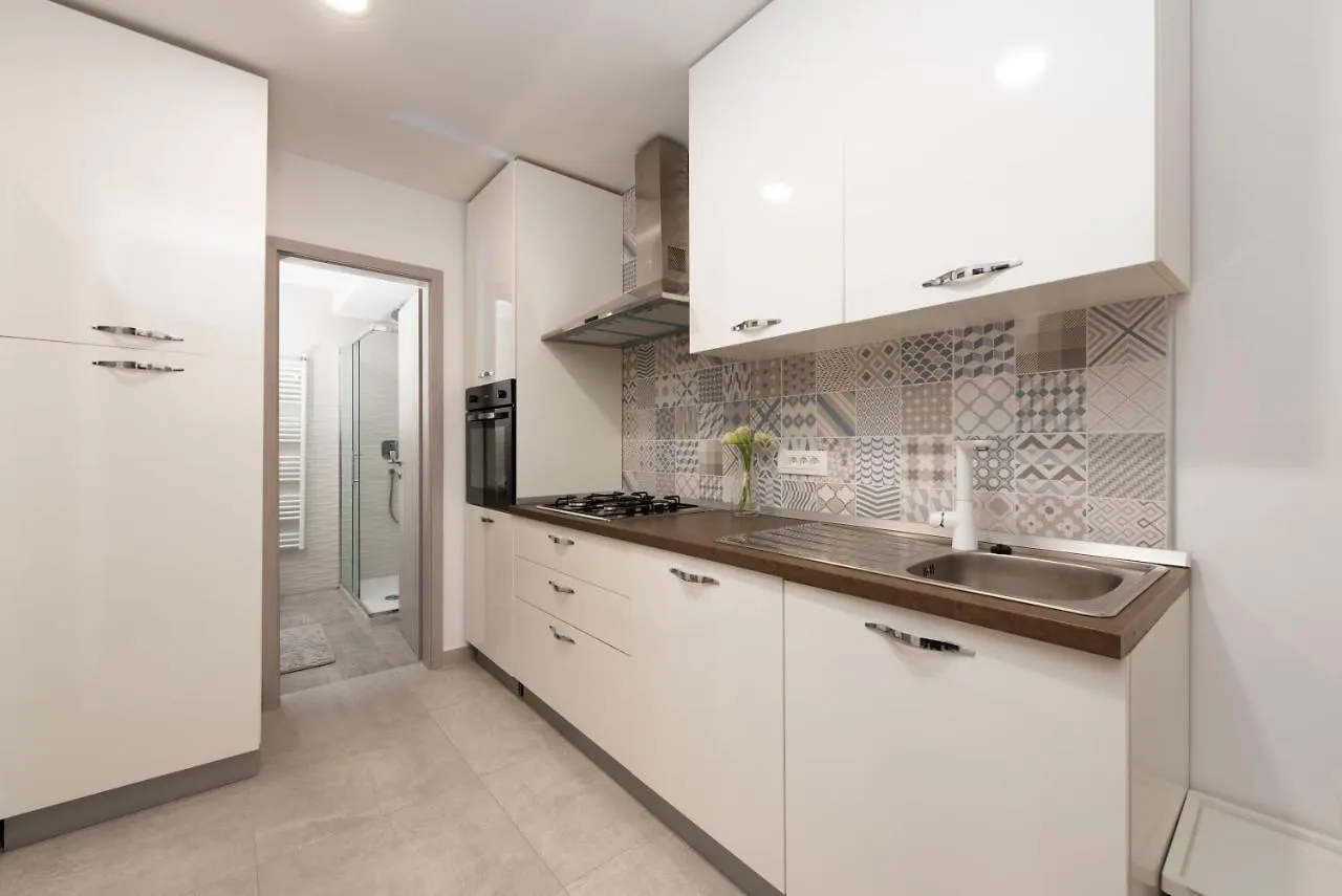 Apartment Stella Opatija 0*,  Croatia